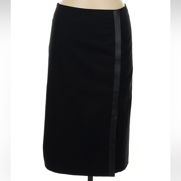 GUCCI Black Knee-Length Wool Cashmere Pencil Skirt with Leather Strip • 40 - Picture 3 of 14